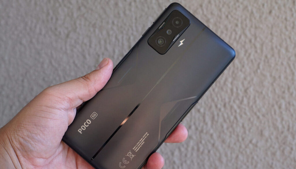 POCO F4 GT and HyperOS 2.0: explore new AI features that optimize everything from the camera to the overall performance of the device.