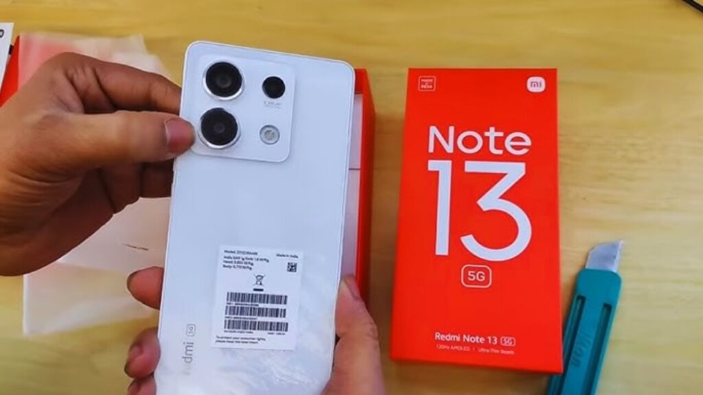 Learn how to update your Xiaomi to HyperOS 2 in all versions: Mi Pilot, partial and public. Complete guide with detailed step by step.