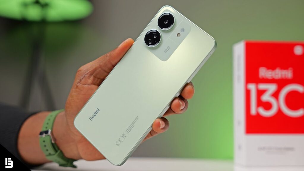 The HyperOS 2.2 Global update brings your Redmi 13C into 2025 with style. This isn't just a small fix - it's a major upgrade that changes how your phone works and feels.