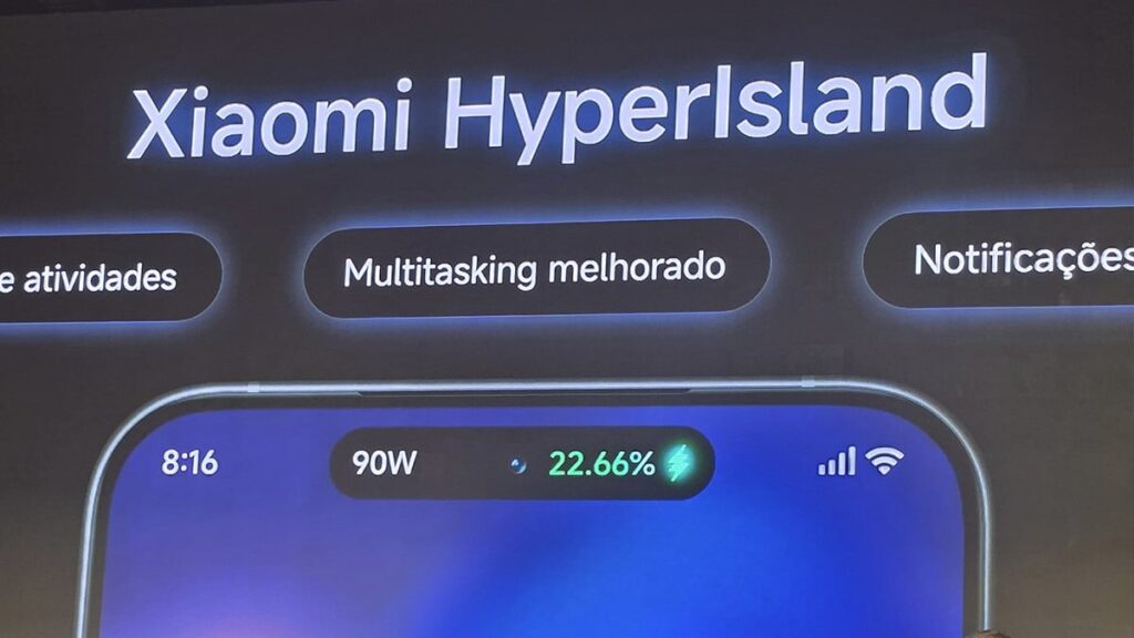 Screen displaying the new Xiaomi HyperIsland feature present in HyperOS Global 3, highlighting improved multitasking, notifications and 90W fast charging.